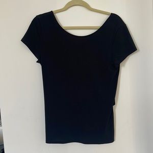 Low back never worn Express top.